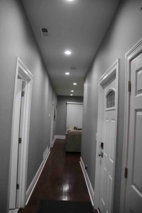 Upscale Apartment Westside Of Chicago Exterior foto